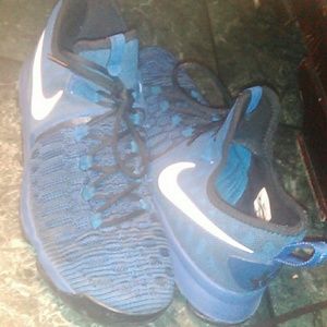 Clean worn once, I dont need them or want them, th